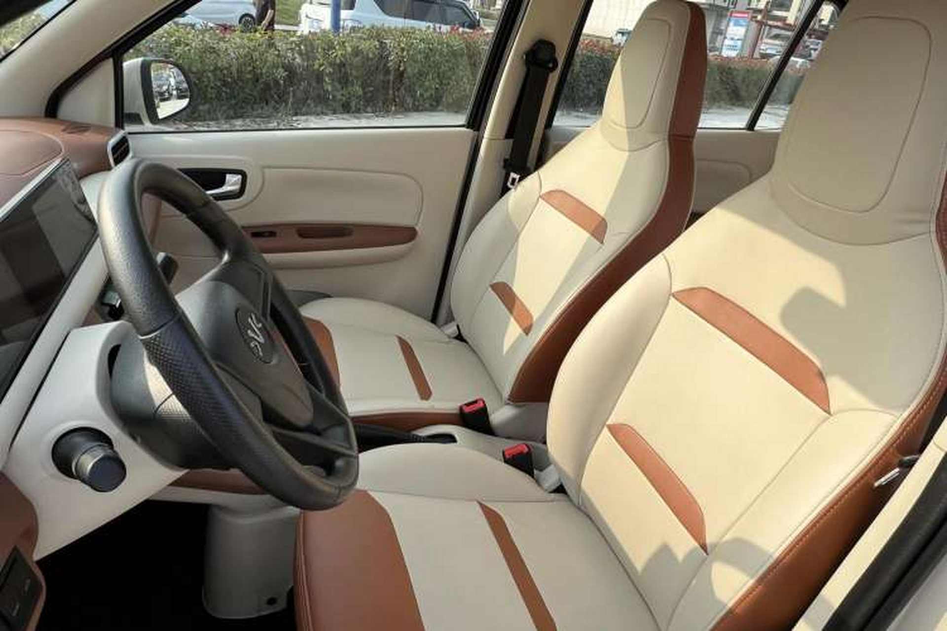 Used Xiaohu EV 2022 FOR-Four Guai Guai Tiger Long-Range Lithium-NMC Left Front Seat