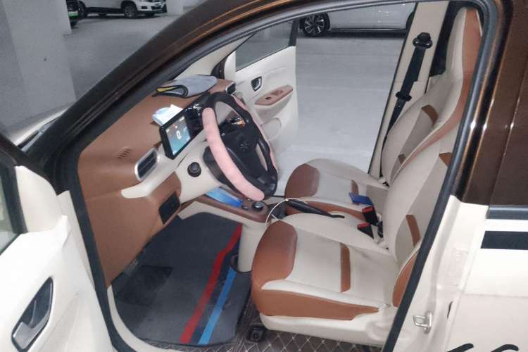 Used Xiaohu EV 2022 FOR-Four Guai Guai Tiger Long-Range Lithium-NMC Left Front Seat