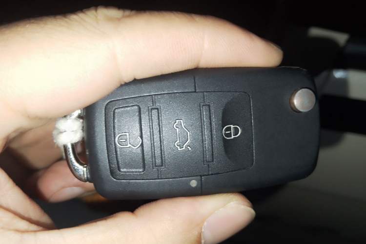 Used Xiaohu EV 2022 FOR-Four Guai Guai Tiger Long-Range Lithium-NMC Vehicle Key