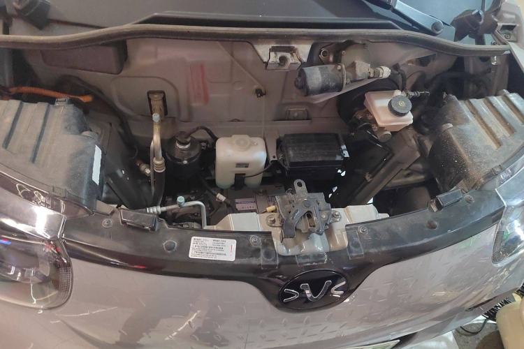 Used Xiaohu EV 2022 FOR-Four Goodie Tiger Ternary Lithium Engine Bay