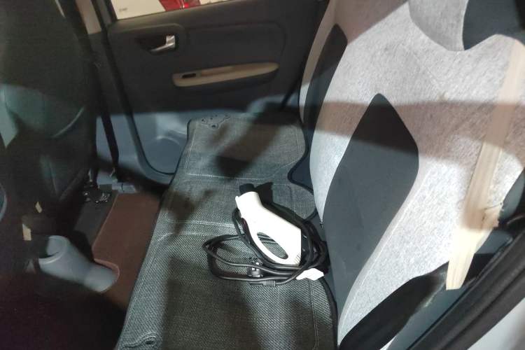 Used Xiaohu EV 2022 FOR-Four Goodie Tiger Ternary Lithium Left Rear Seat