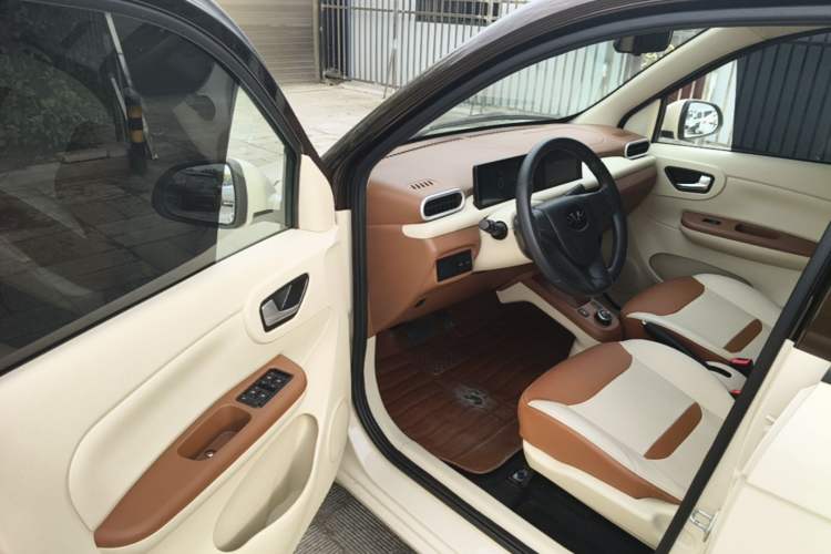 Used Xiaohu EV 2022 FOR-Four Guai Guai Tiger Long-Range Lithium-NMC Driver Seat