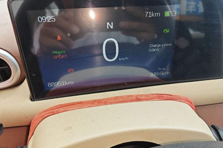 Used Xiaohu EV 2022 FOR-Four Guai Guai Tiger Long-Range Lithium-NMC Instrument Cluster