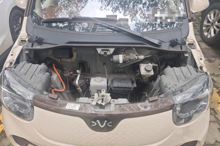 Used Xiaohu EV 2022 FOR-Four Goodie Tiger Ternary Lithium Engine Bay