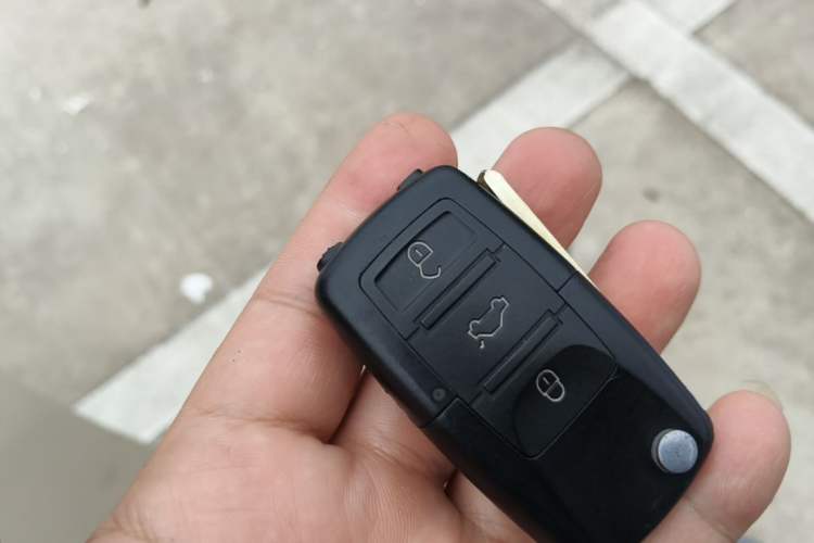 Used Xiaohu EV 2022 FOR-Two Little Cute Tiger Lithium-Ion Vehicle Key