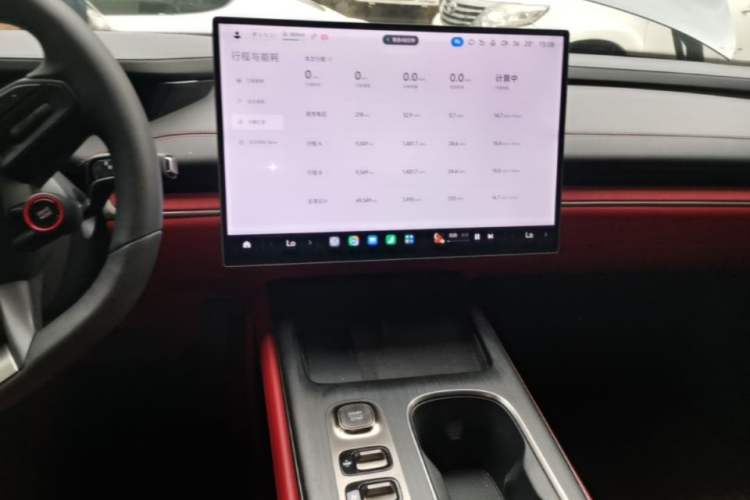 Used Xiaomi Auto SU7 2024 Rear-Drive Ultra-Long Range Advanced Pro-Level Intelligent Driving Version Audio And AC Panel