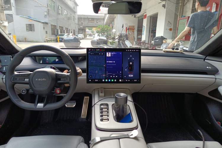 Used Xiaomi Auto SU7 2024 Four-Wheel-Drive Max Founder's Edition Center Console