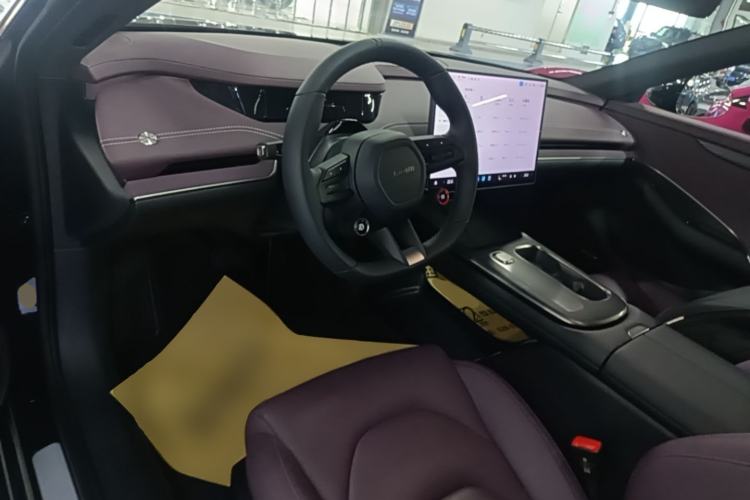 Used Xiaomi Auto SU7 2024 Rear-Drive Long-Range Intelligent Driving Version Center Console