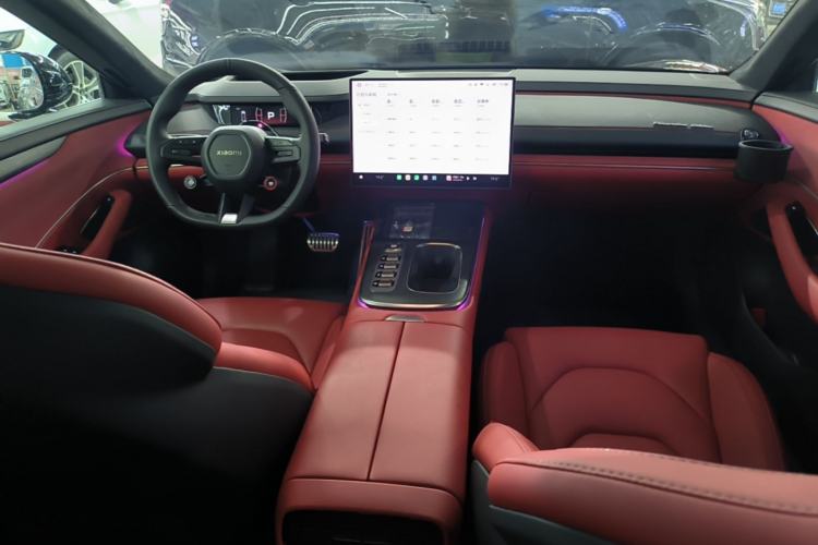 Used Xiaomi Auto SU7 2024 Four-Wheel Drive Ultra-Long Range Advanced Intelligent Driving Max Edition Center Console