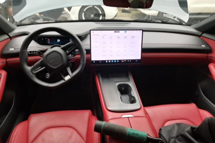 Used Xiaomi Auto SU7 2024 Rear-Drive Ultra-Long Range Advanced Pro-Level Intelligent Driving Version Center Console