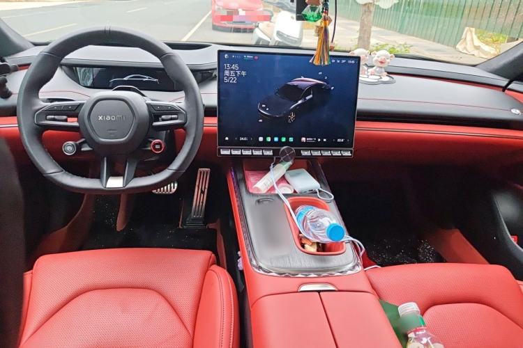 Used Xiaomi Auto SU7 2024 Four-Wheel Drive Ultra-Long Range Advanced Intelligent Driving Max Edition Center Console