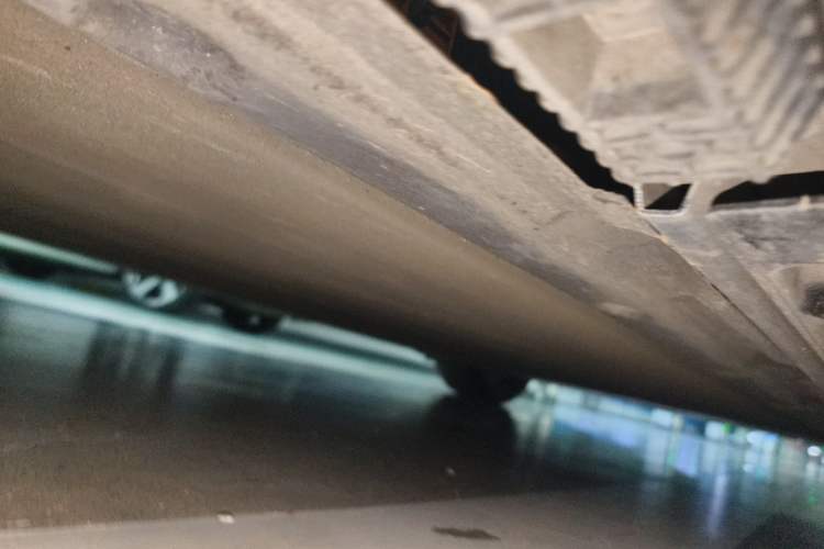 Used Xiaomi Auto SU7 2024 Rear-Drive Long-Range Intelligent Driving Version Chassis Front Left