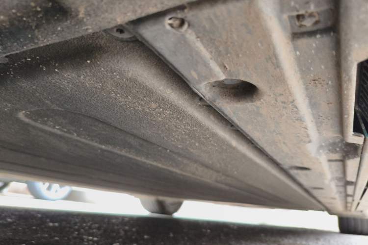 Used Xiaomi Auto SU7 2024 Rear-Drive Long-Range Intelligent Driving Version Chassis Front Left