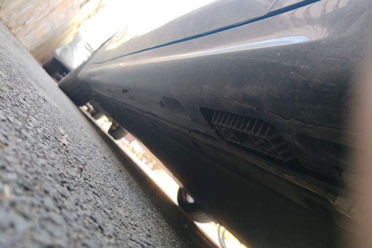 Used Xiaomi Auto SU7 2024 Four-Wheel-Drive Max Founder's Edition Chassis Front Right
