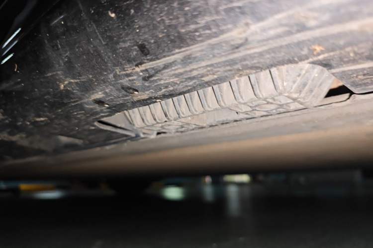 Used Xiaomi Auto SU7 2024 Four-Wheel-Drive Max Founder's Edition Chassis Front Right