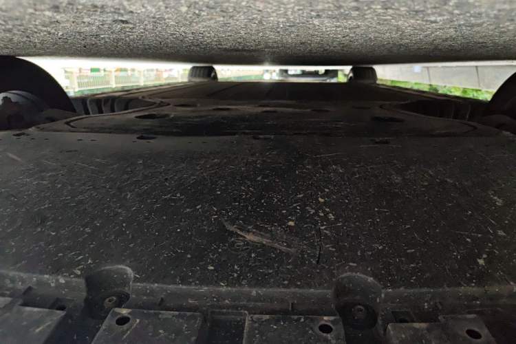 Used Xiaomi Auto SU7 2024 Rear-Drive Long-Range Intelligent Driving Version Chassis Front