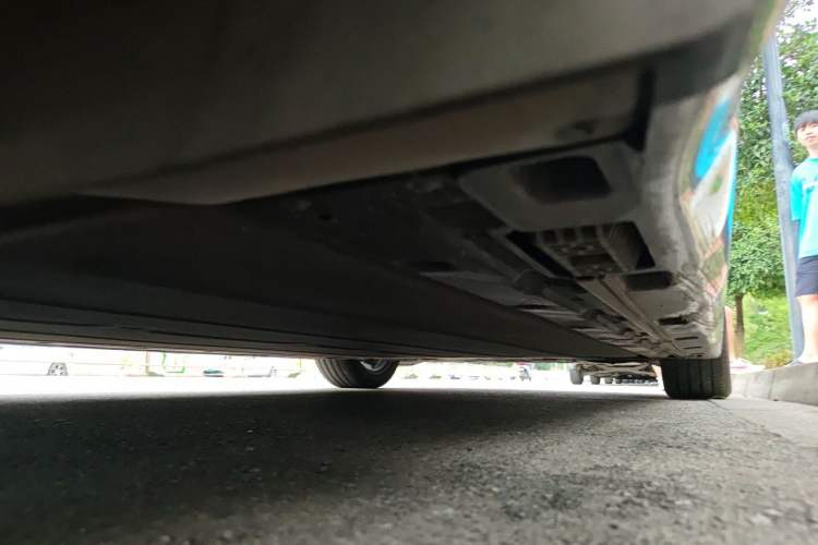 Used Xiaomi Auto SU7 2024 Rear-Drive Long-Range Intelligent Driving Version Chassis Rear Right
