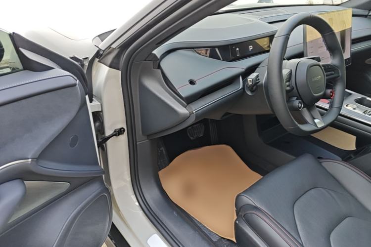 Used Xiaomi Auto SU7 2024 Rear-Drive Long-Range Intelligent Driving Version Driver Seat