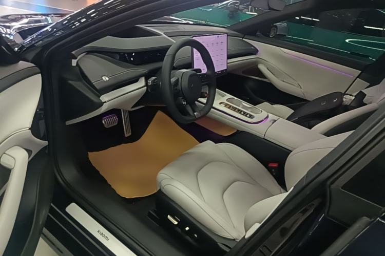 Used Xiaomi Auto SU7 2024 Four-Wheel Drive Ultra-Long Range Advanced Intelligent Driving Max Edition Driver Seat