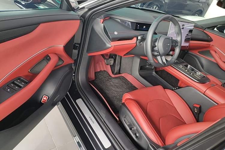 Used Xiaomi Auto SU7 2024 Rear-Drive Standard Founder Edition Driver Seat