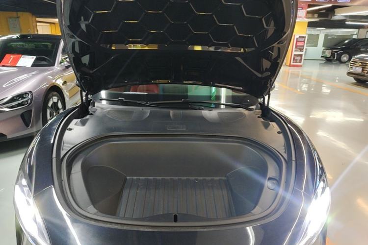 Used Xiaomi Auto SU7 2024 Rear-Drive Ultra-Long Range Advanced Pro-Level Intelligent Driving Version Engine Bay