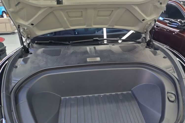 Used Xiaomi Auto SU7 2024 Four-Wheel Drive Ultra-Long Range Advanced Intelligent Driving Max Edition Engine Bay