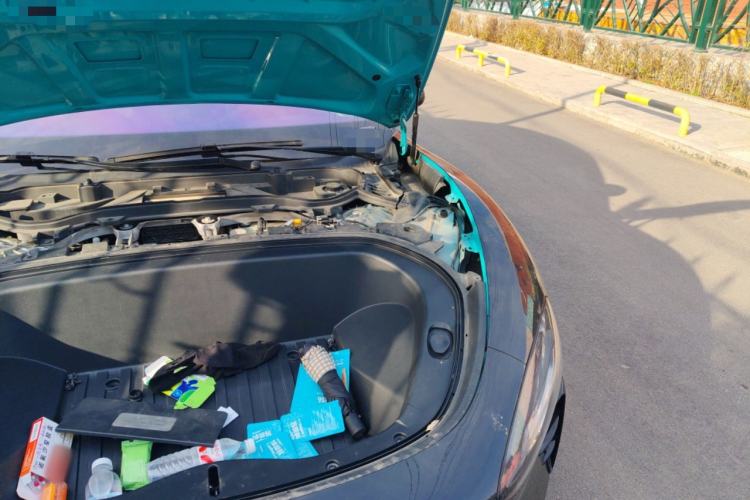 Used Xiaomi Auto SU7 2024 Four-Wheel-Drive Max Founder's Edition Engine Bay Left