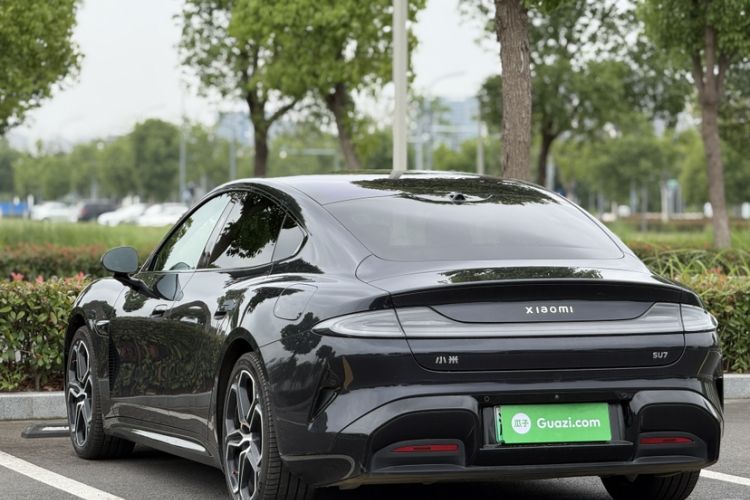 Used Xiaomi Auto SU7 2024 Rear-Drive Standard Founder Edition Exterior 3