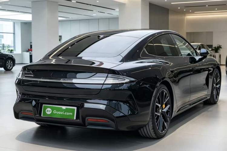Used Xiaomi Auto SU7 2024 Four-Wheel Drive Ultra-Long Range Advanced Intelligent Driving Max Edition Exterior 4