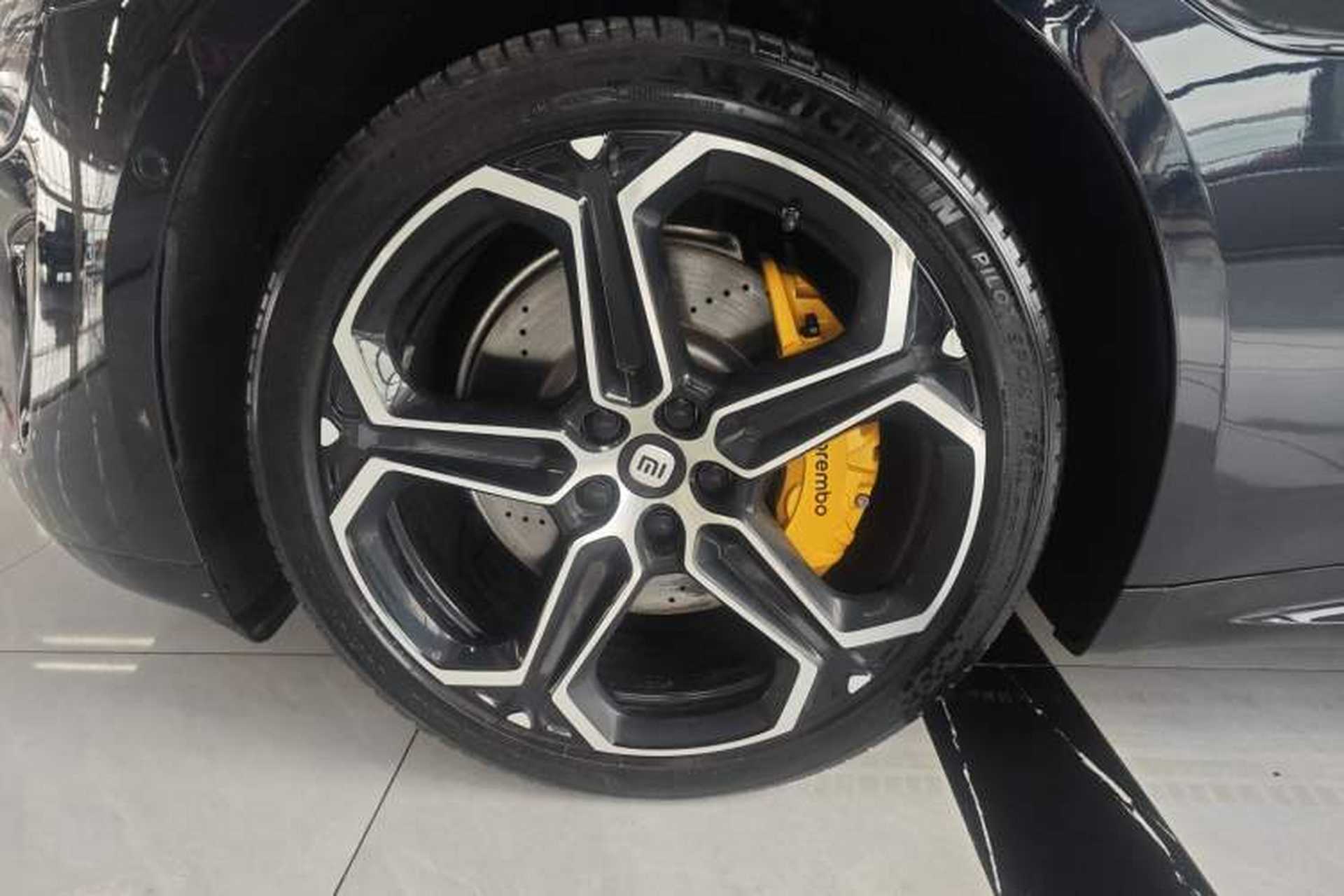 Used Xiaomi Auto SU7 2024 Rear-Drive Long-Range Intelligent Driving Version Exterior 4