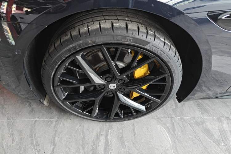 Used Xiaomi Auto SU7 2024 Four-Wheel Drive Ultra-Long Range Advanced Intelligent Driving Max Edition Exterior 4