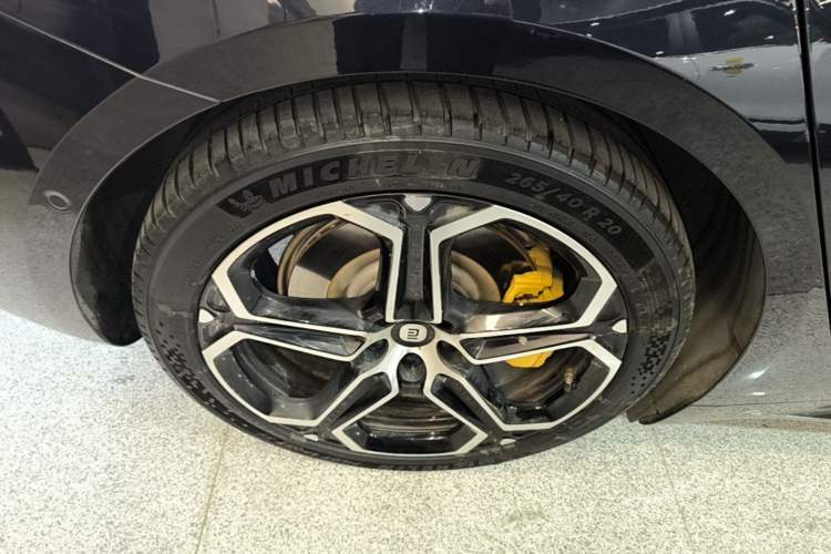 Used Xiaomi Auto SU7 2024 Four-Wheel Drive Ultra-Long Range Advanced Intelligent Driving Max Edition Exterior 5