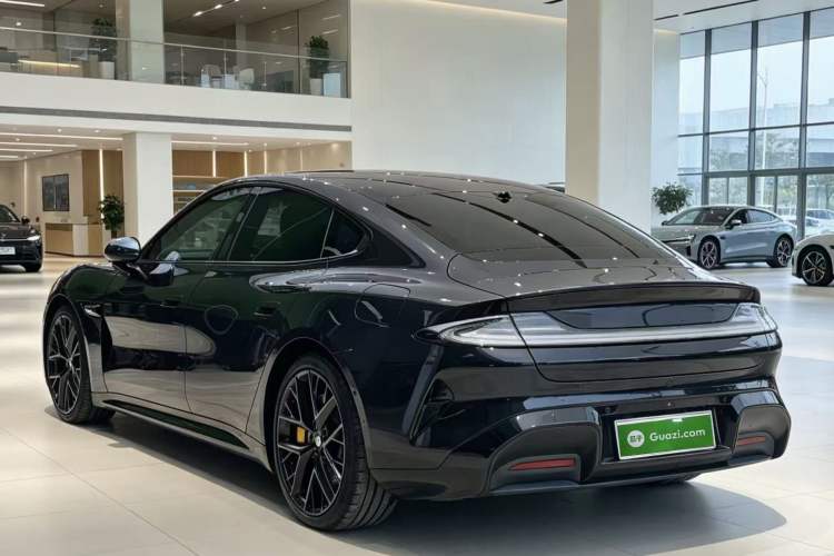 Used Xiaomi Auto SU7 2024 Four-Wheel Drive Ultra-Long Range Advanced Intelligent Driving Max Edition Exterior 5