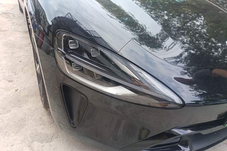 Used Xiaomi Auto SU7 2024 Four-Wheel Drive Ultra-Long Range Advanced Intelligent Driving Max Edition Exterior 6