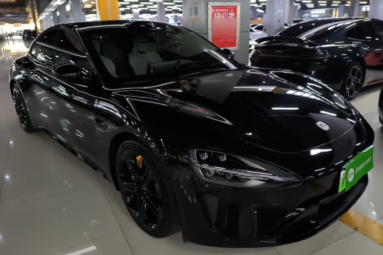 Used Xiaomi Auto SU7 2024 Four-Wheel Drive Ultra-Long Range Advanced Intelligent Driving Max Edition Front Right 45 Deg