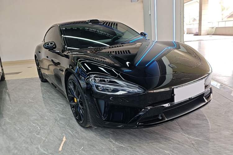 Used Xiaomi Auto SU7 2024 Four-Wheel Drive Ultra-Long Range Advanced Intelligent Driving Max Edition Front Right 45 Deg