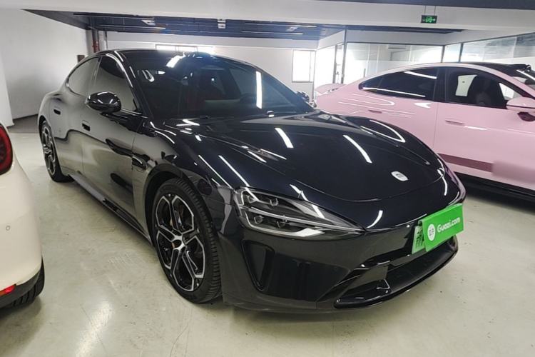Used Xiaomi Auto SU7 2024 Four-Wheel Drive Ultra-Long Range Advanced Intelligent Driving Max Edition Front Right 45 Deg