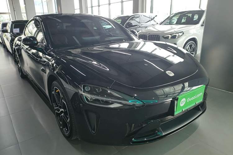 Used Xiaomi Auto SU7 2024 Rear-Drive Standard Founder Edition Front Right 45 Deg