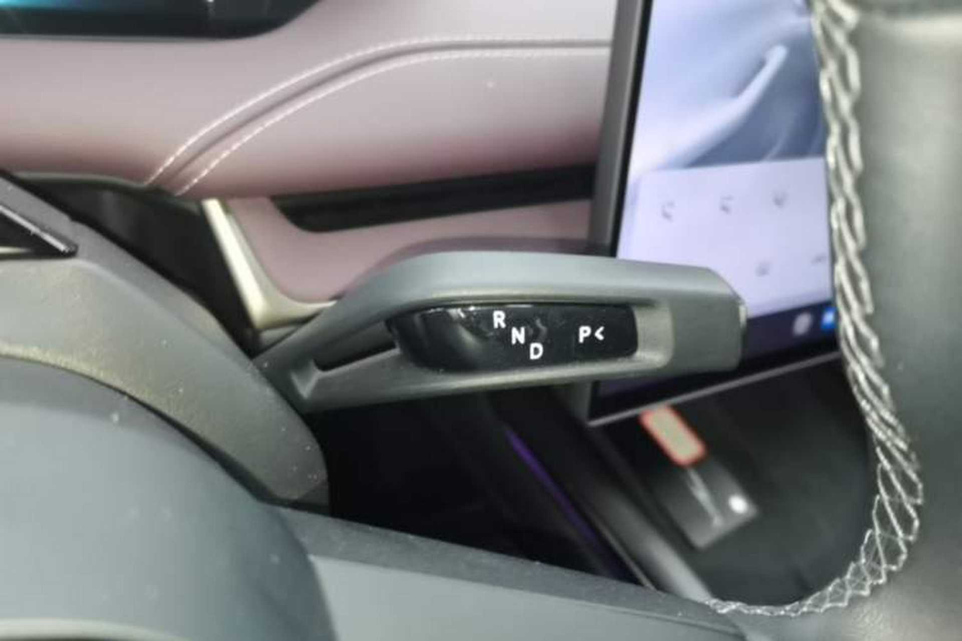 Used Xiaomi Auto SU7 2024 Four-Wheel Drive Ultra-Long Range Advanced Intelligent Driving Max Edition Gear Lever