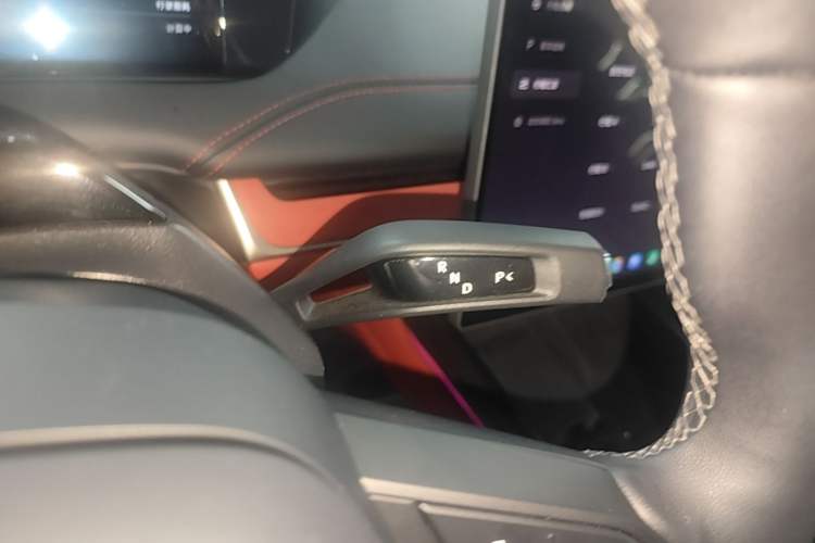 Used Xiaomi Auto SU7 2024 Rear-Drive Standard Founder Edition Gear Lever