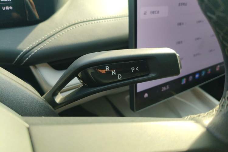 Used Xiaomi Auto SU7 2024 Four-Wheel-Drive Max Founder's Edition Gear Lever