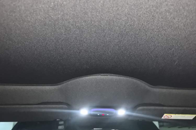 Used Xiaomi Auto SU7 2024 Rear-Drive Ultra-Long Range Advanced Pro-Level Intelligent Driving Version Headliner