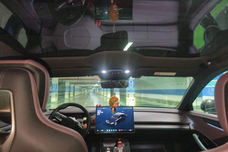 Used Xiaomi Auto SU7 2024 Rear-Drive Long-Range Intelligent Driving Version Headliner
