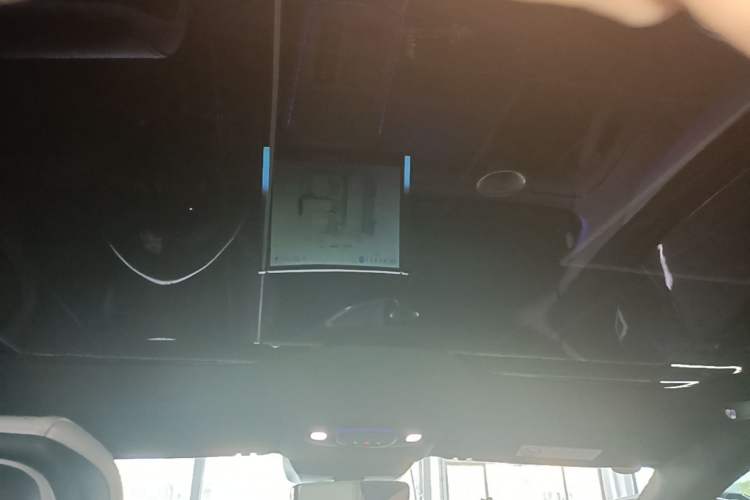 Used Xiaomi Auto SU7 2024 Four-Wheel Drive Ultra-Long Range Advanced Intelligent Driving Max Edition Headliner