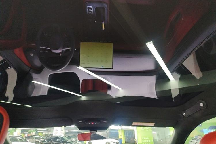 Used Xiaomi Auto SU7 2024 Four-Wheel Drive Ultra-Long Range Advanced Intelligent Driving Max Edition Headliner