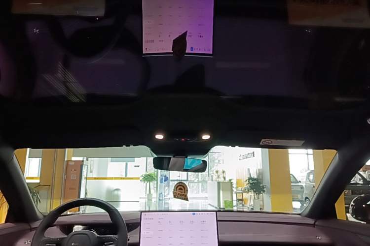 Used Xiaomi Auto SU7 2024 Rear-Drive Long-Range Intelligent Driving Version Headliner