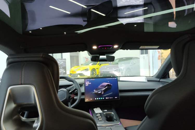 Used Xiaomi Auto SU7 2024 Rear-Drive Long-Range Intelligent Driving Version Headliner