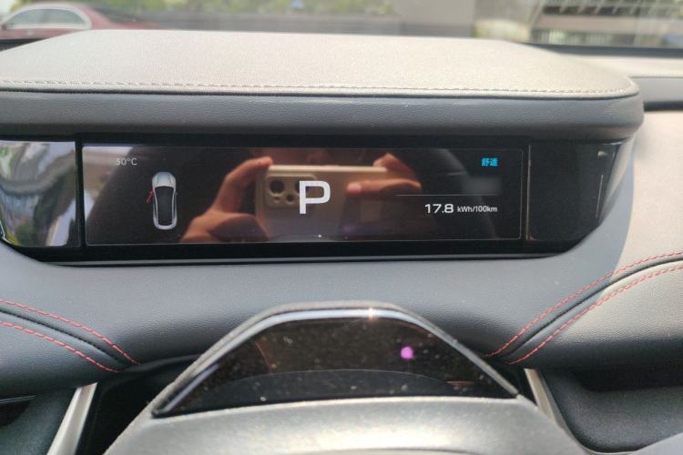 Used Xiaomi Auto SU7 2024 Rear-Drive Ultra-Long Range Advanced Pro-Level Intelligent Driving Version Instrument Cluster