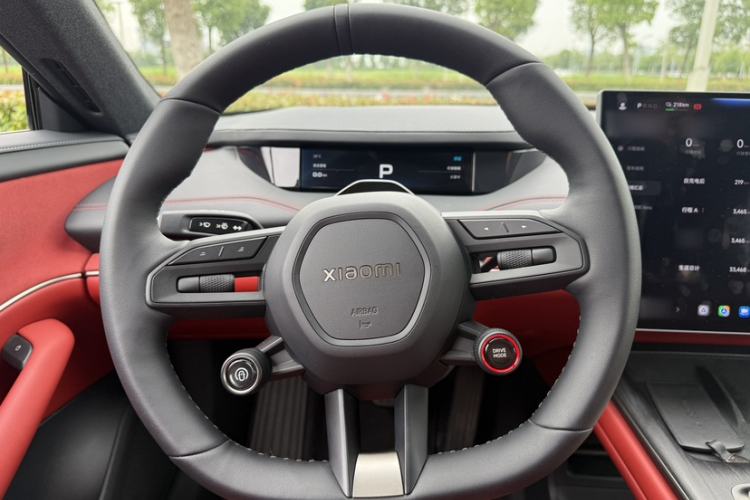 Used Xiaomi Auto SU7 2024 Rear-Drive Standard Founder Edition Interior 1