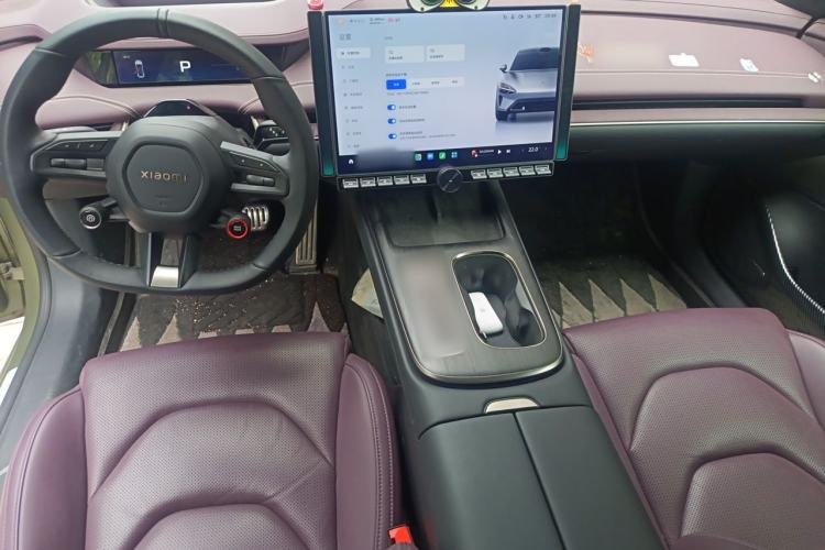 Used Xiaomi Auto SU7 2024 Four-Wheel Drive Ultra-Long Range Advanced Intelligent Driving Max Edition Interior 2